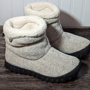 Bogs Women's B-Moc Chevron Beige Waterproof Cozy Slipper Boots Size 7